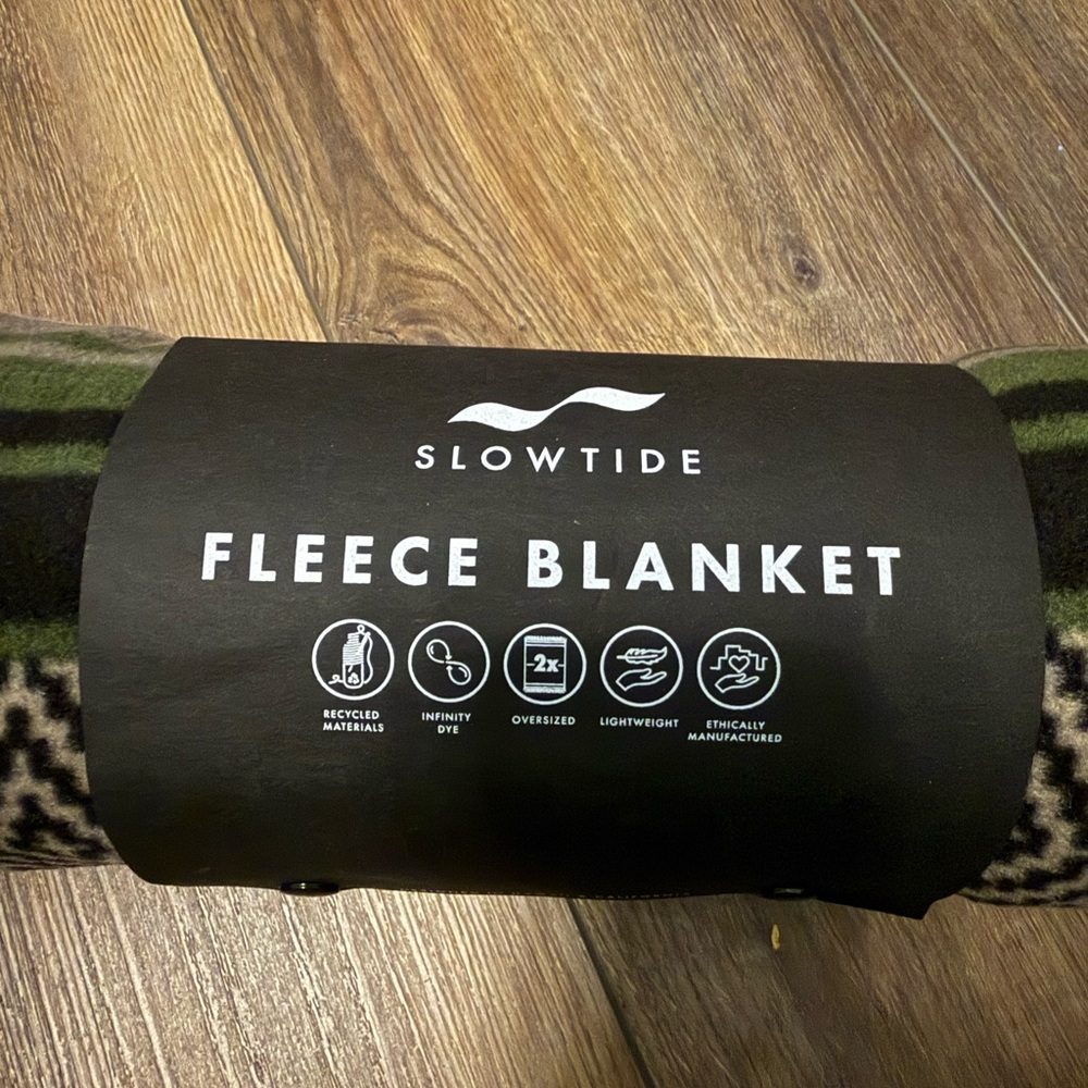 Slowtide Fleece Blanket 50x66 inches